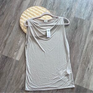 NWT Abercrombie & fitch gray sheer boatneck tank‎